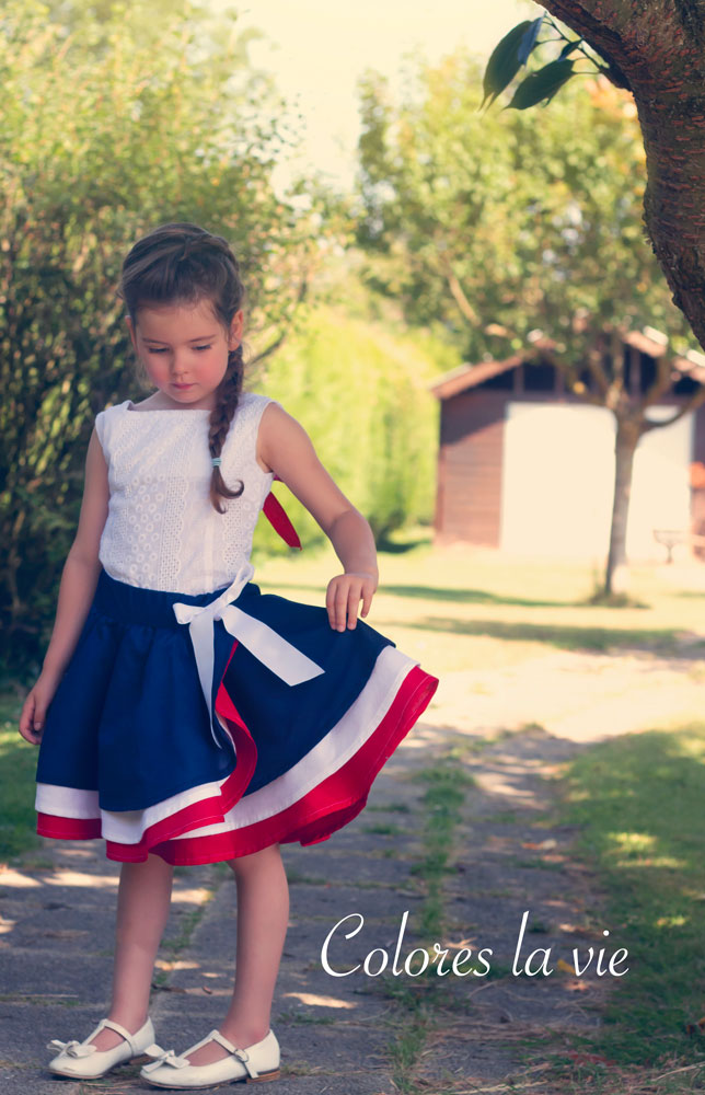 Jupe MIDI Brodée LA PETITE FRANÇAISE - Taille 36 - Viscose Verte - Comme Neuve