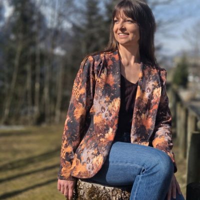 Veste femme chic à col large à revers – patron couture Amaya