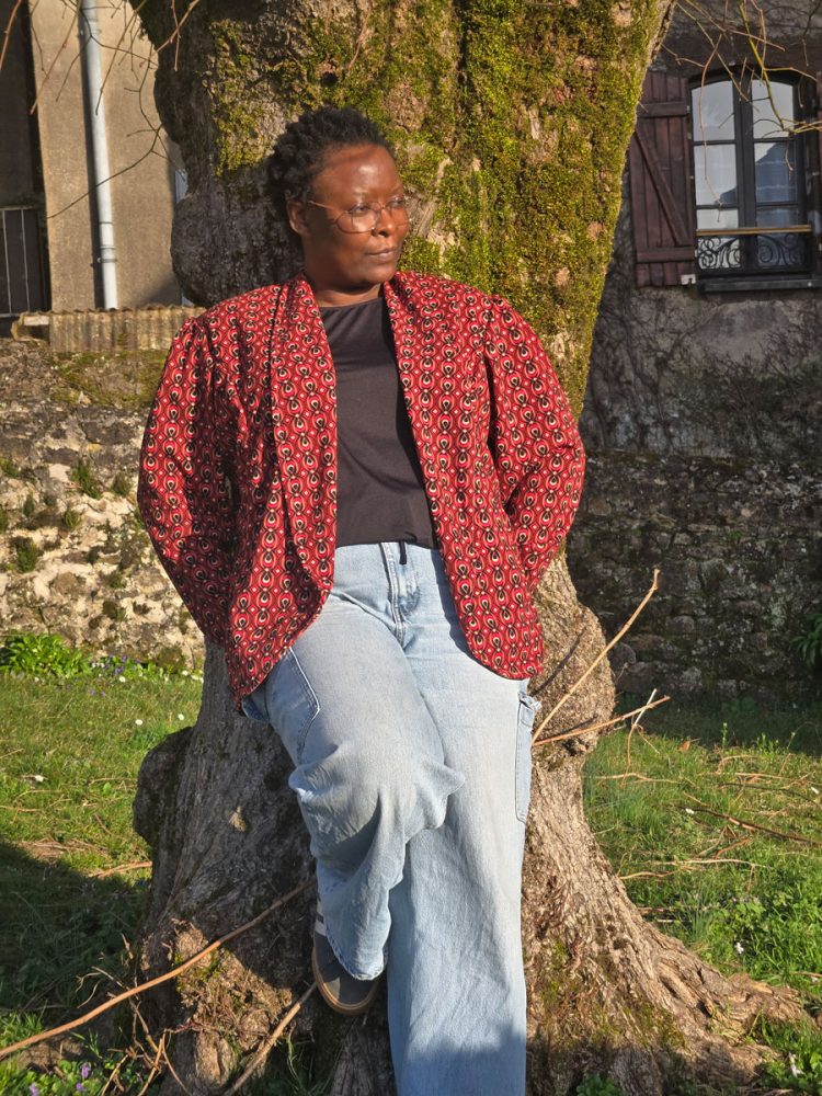 Amaya-8 Devant Découpes princesse devant et dos – veste femme structurée